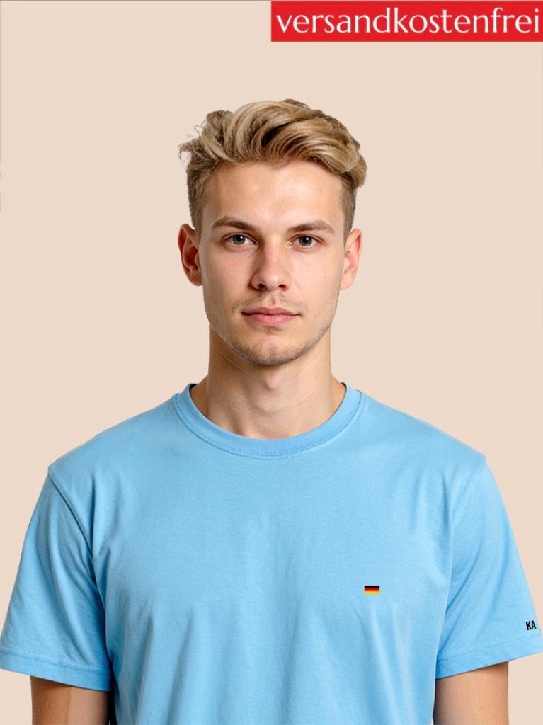 Herren T-Shirt hellblau -Bald verfügbar!-