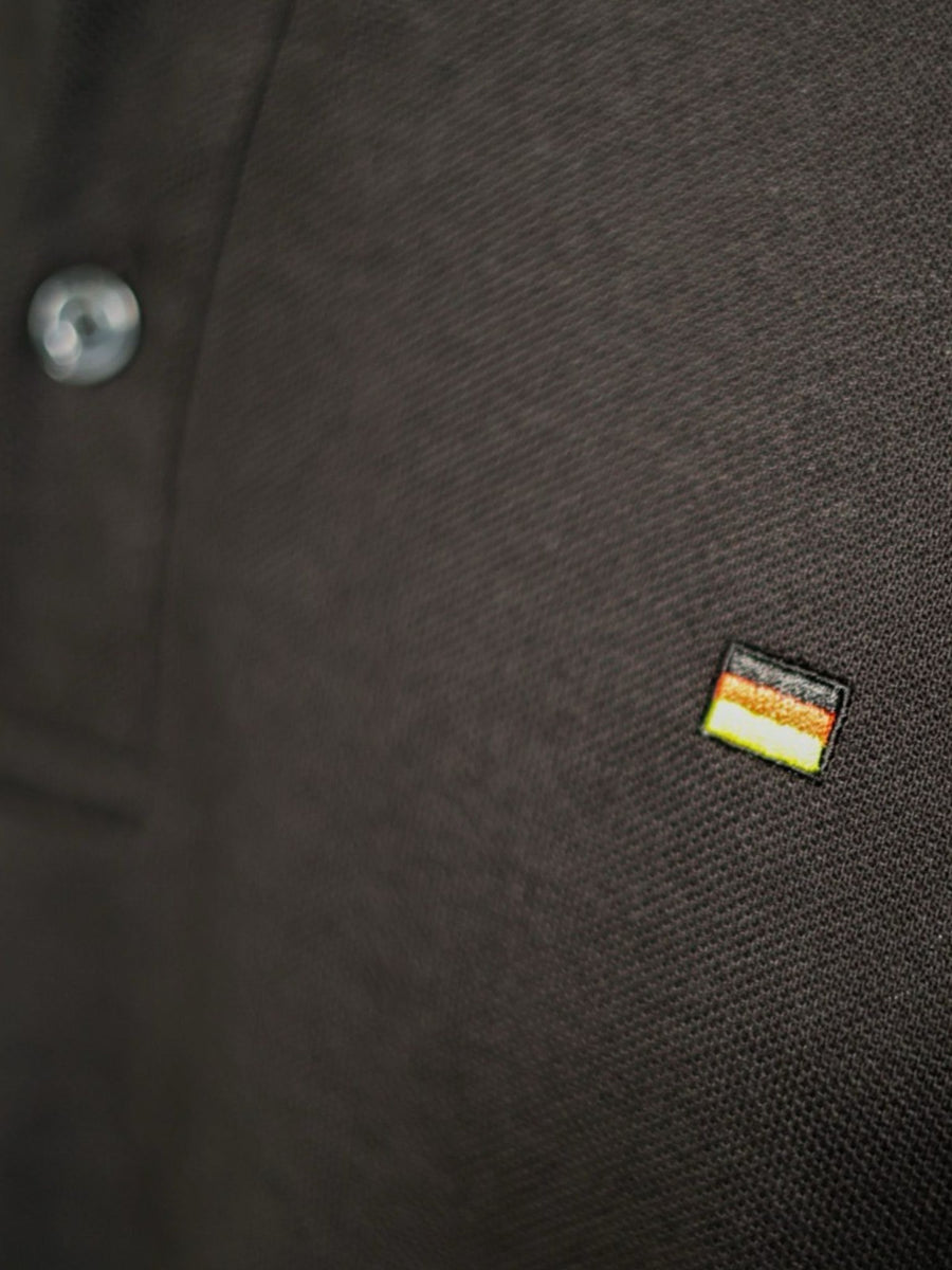 Herren Polohemd schwarz figurbetont Deutschlandflagge